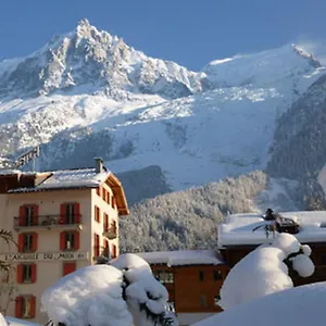 Aiguille Du Midi - & Restaurant Hotell